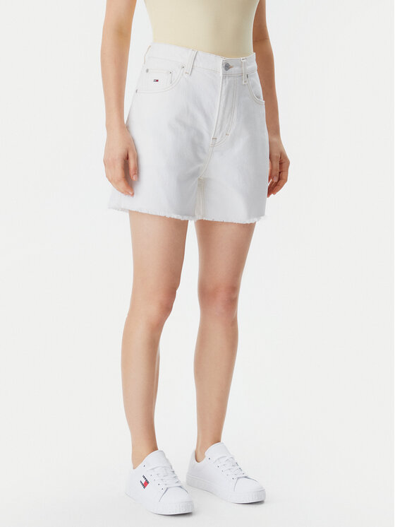 Джинсовые шорты Mom fit DW0DW20093 Tommy Jeans, экрю
Джинсовые шорты Mom fit DW0DW20093 Tommy Jeans, экрю