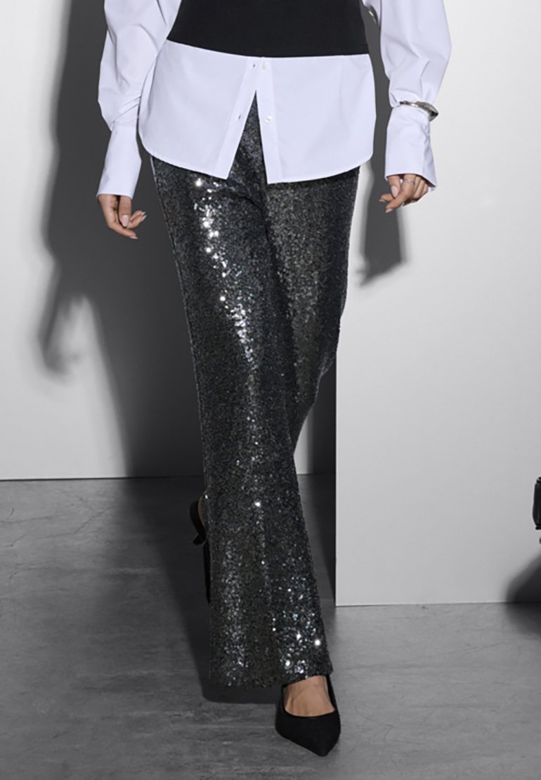 Брюки Kaffe SEQUIN , Dark Silver/Silver-Coloured
Брюки Kaffe SEQUIN , Dark Silver/Silver-Coloured