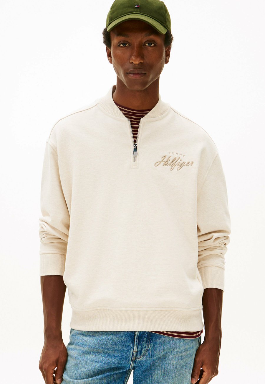 Толстовка Tommy Hilfiger QUARTER-ZIP, Heathered Oatmilk/Beige
Толстовка Tommy Hilfiger QUARTER-ZIP, Heathered Oatmilk/Beige