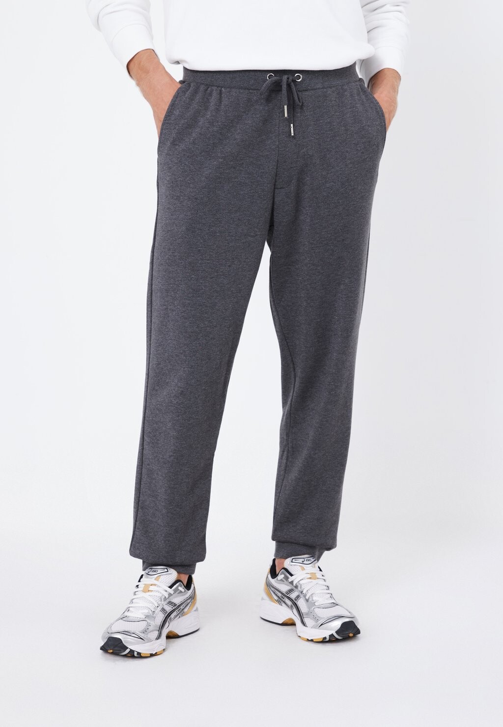 Спортивные брюки Pier One, темно-серый
Спортивные брюки Pier One, темно-серый