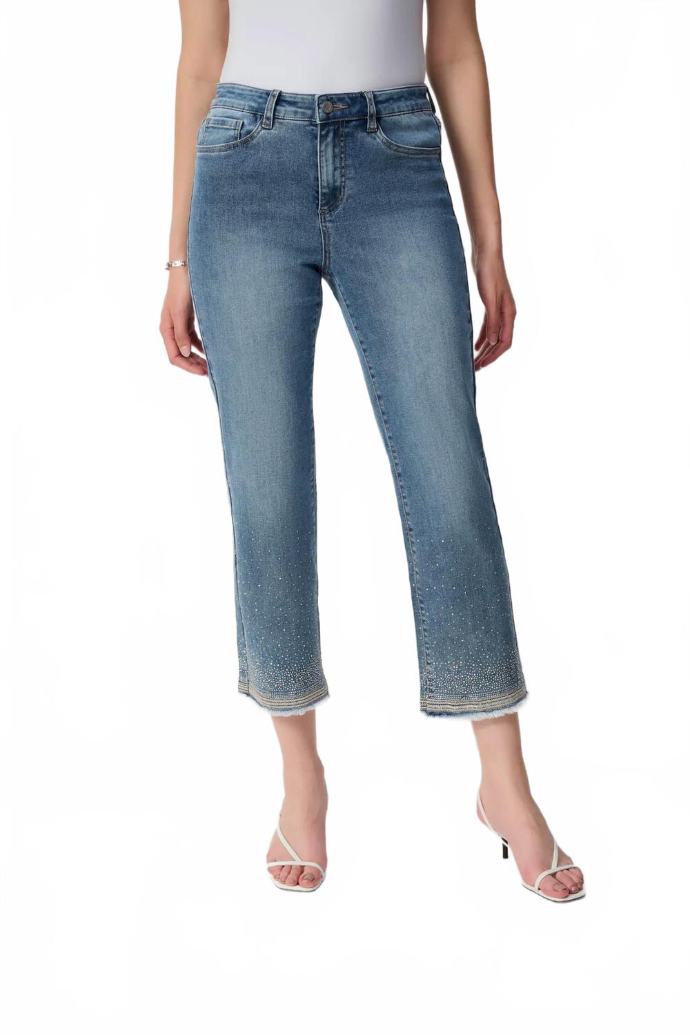 Джинсы с вышивкой скинни укороченные в винтажном синем Joseph Ribkoff
Джинсы с вышивкой скинни укороченные в винтажном синем Joseph Ribkoff