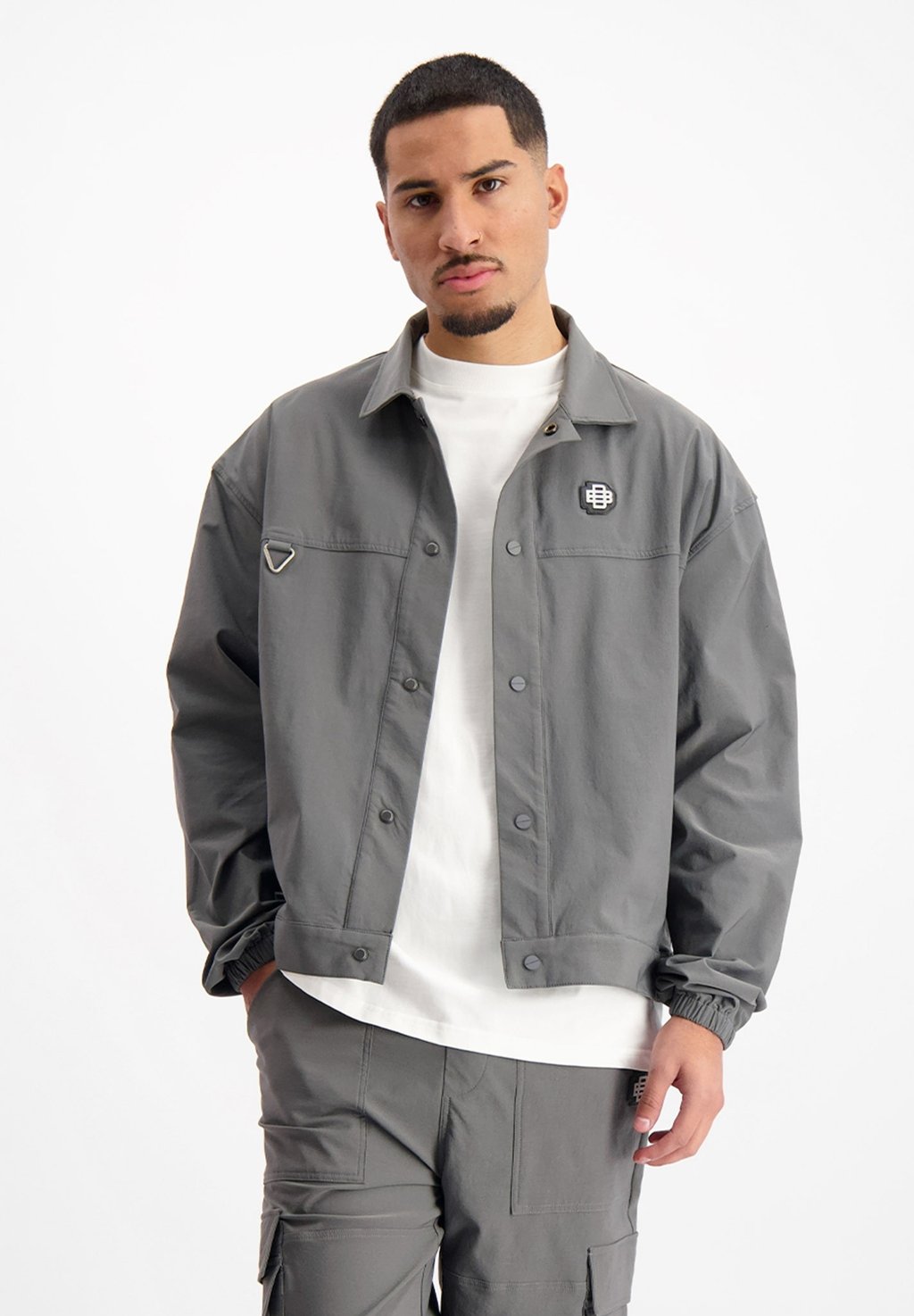 Легкая куртка MONO TECH Black Bananas, темно-серый
Легкая куртка MONO TECH Black Bananas, темно-серый