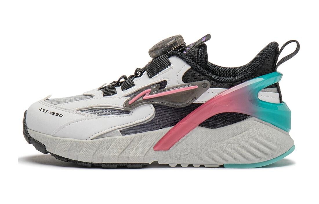 Кроссовки LINING YOUNG Kids Lifestyle Shoes Kids Low-top Standard White/black/coin Grey, белый 
Кроссовки LINING YOUNG Kids Lifestyle Shoes Kids Low-top Standard White/black/coin Grey, белый