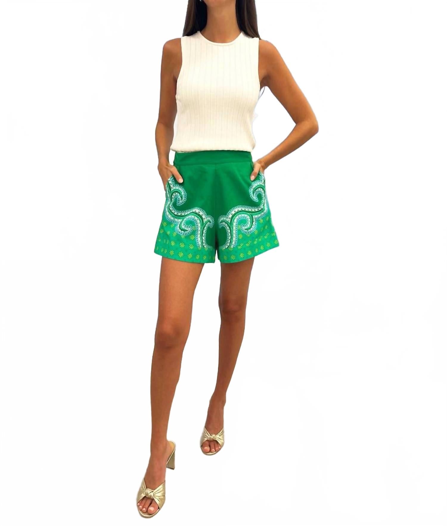 Лиззи Шорты в Малибу Anna Cate, Malibu
Лиззи Шорты в Малибу Anna Cate, Malibu