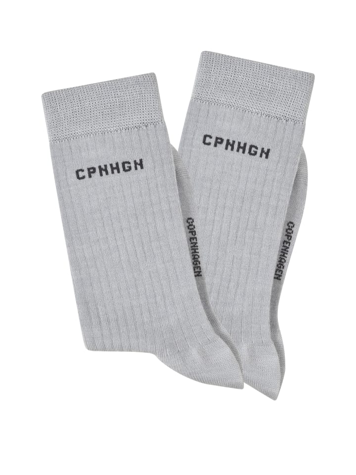 Copenhagen Studios Простые носки серого меланжевого цвета (2 шт. в длину)
Copenhagen Studios Простые носки серого меланжевого цвета (2 шт. в длину)