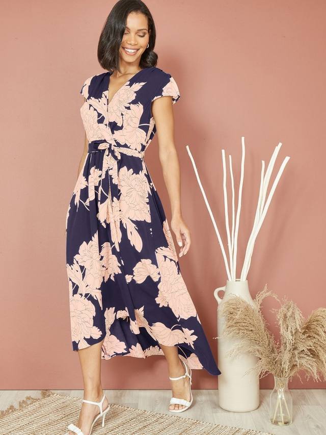 Платье миди с запахом в виде цветка Yumi, темно-синий
Платье миди с запахом в виде цветка Yumi, темно-синий