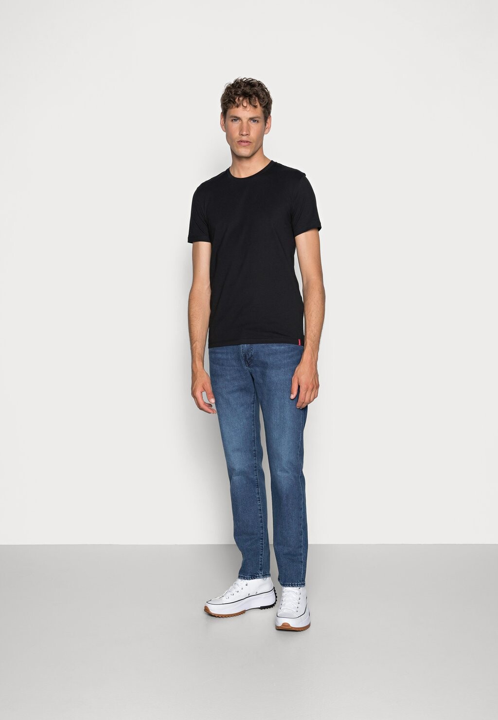 базовая футболка Crew Neck 2 Pack Levi's, черный
базовая футболка Crew Neck 2 Pack Levi's, черный