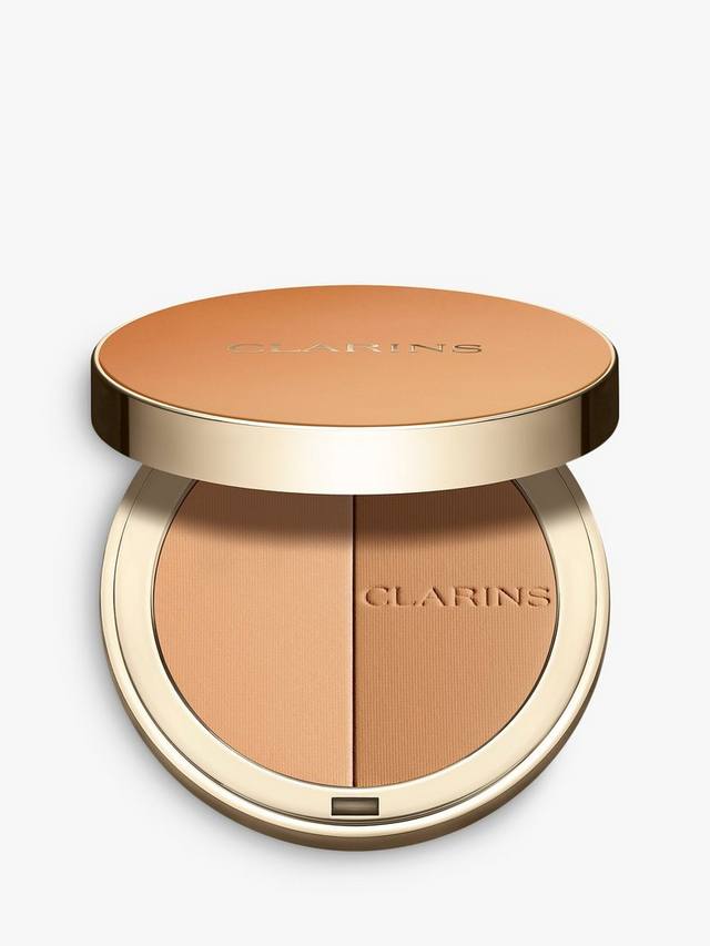 Ever Bronze компактная пудра Clarins, 02 Medium
Ever Bronze компактная пудра Clarins, 02 Medium