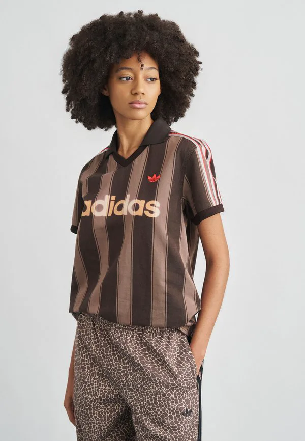 Футболка с принтом Adidas Originals, Aurora Coffee, Коричневый, Футболка с принтом Adidas Originals, Aurora Coffee
Футболка с принтом Adidas Originals, Aurora Coffee, Коричневый, Футболка с принтом Adidas Originals, Aurora Coffee
