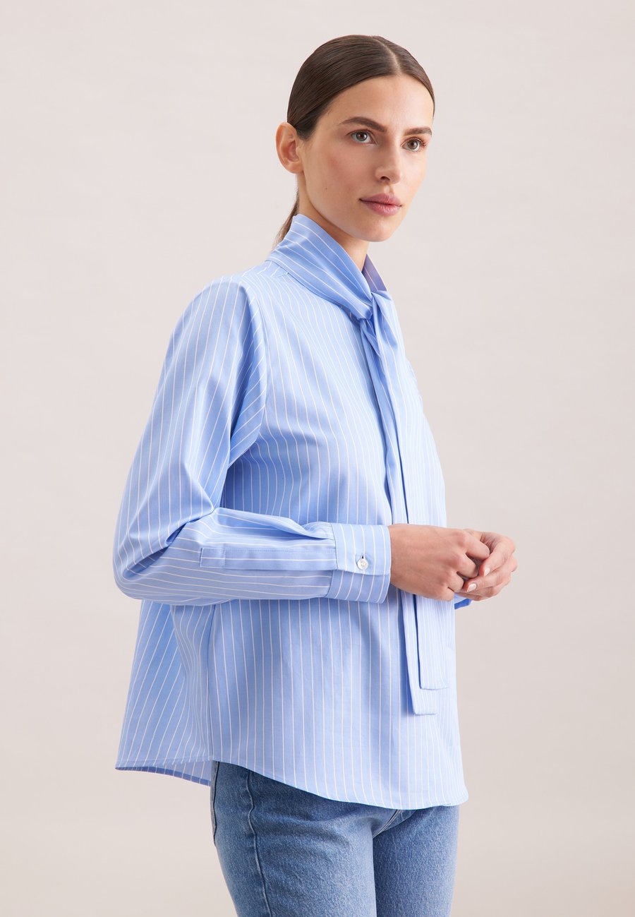 Блуза Seidensticker Button-down blouse, Light Blue
Блуза Seidensticker Button-down blouse, Light Blue