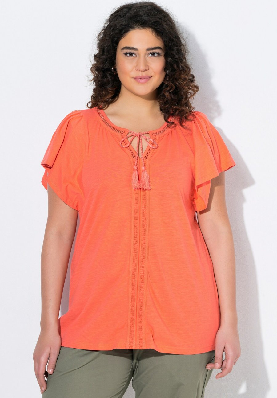 Футболка Ulla Popken WING SLEEVE V-NECK TEE, Coral Pink/Coral, Розовый, Футболка Ulla Popken WING SLEEVE V-NECK TEE, Coral Pink/Coral
Футболка Ulla Popken WING SLEEVE V-NECK TEE, Coral Pink/Coral, Розовый, Футболка Ulla Popken WING SLEEVE V-NECK TEE, Coral Pink/Coral