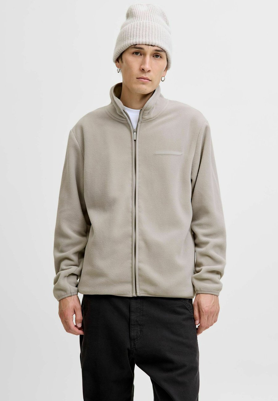 Флисовая куртка Jack & Jones Fleece jacket, Paloma/Grey
Флисовая куртка Jack & Jones Fleece jacket, Paloma/Grey