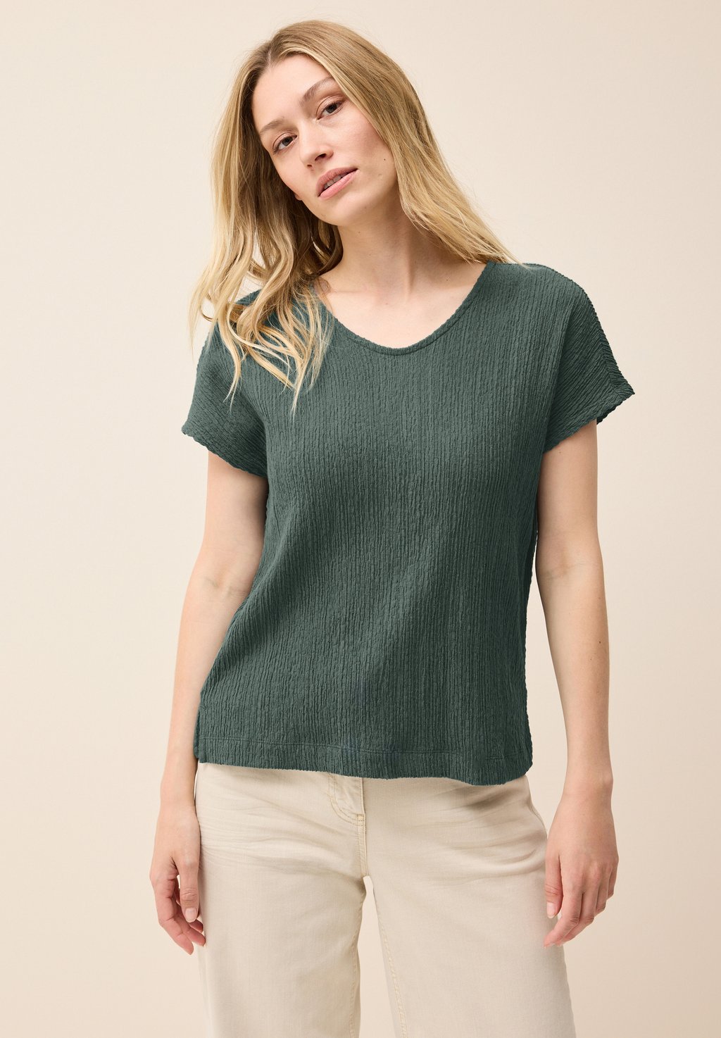 Блуза MIT SMOK-STRUKTUR Cecil, хаки 
Блуза MIT SMOK-STRUKTUR Cecil, хаки