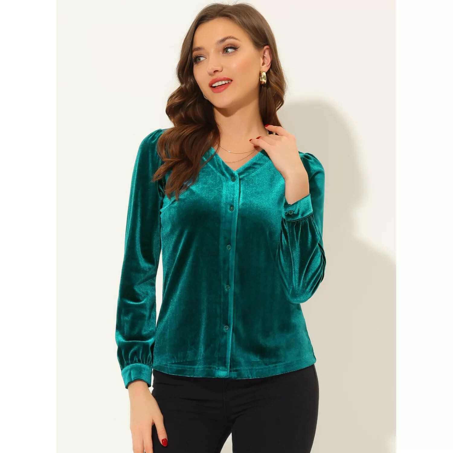 Женская бархатная рубашка на пуговицах с V-образным вырезом и длинными рукавами ALLEGRA K, зеленый
Женская бархатная рубашка на пуговицах с V-образным вырезом и длинными рукавами ALLEGRA K, зеленый