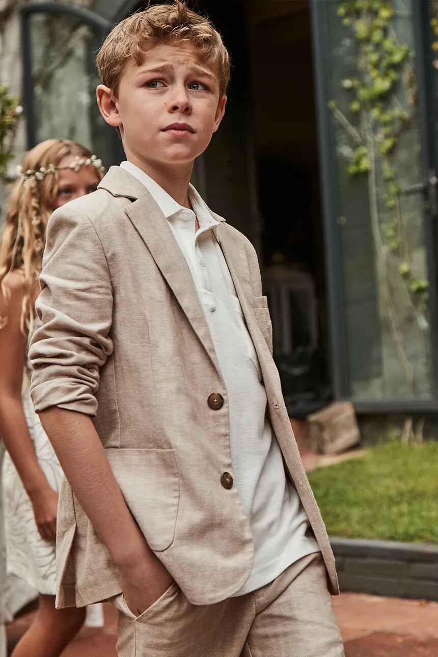 Детский блейзер из льняной смеси Mayoral, коричневый
Детский блейзер из льняной смеси Mayoral, коричневый