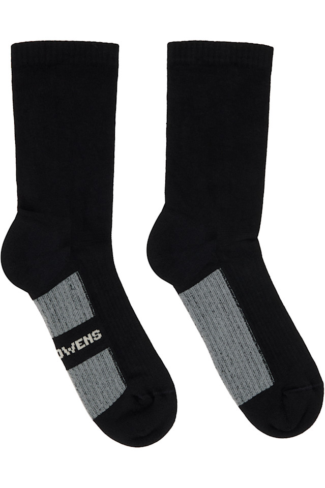 Rick Owens Черные блестящие носки «Конкордианс»
Rick Owens Черные блестящие носки «Конкордианс»