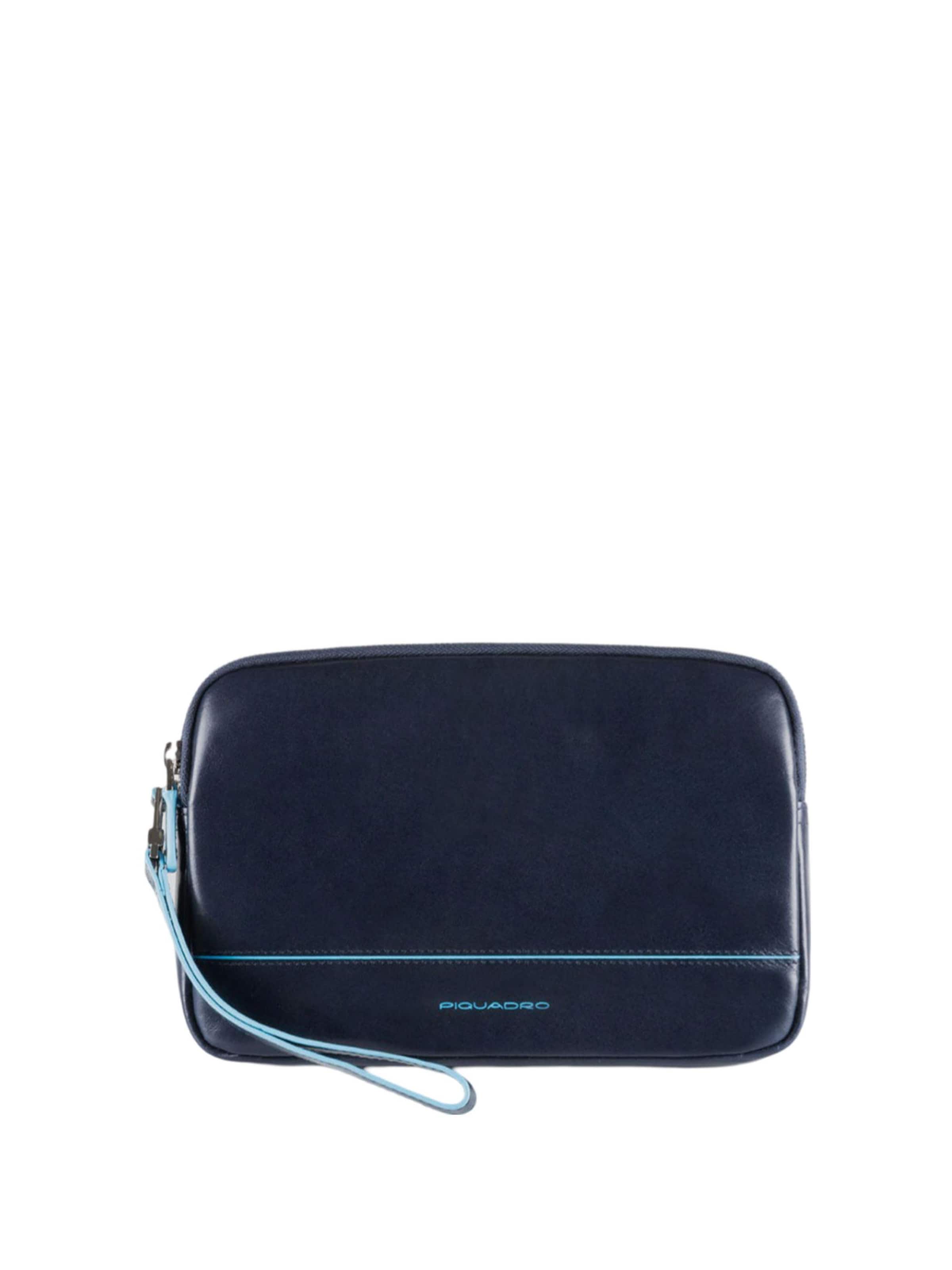 Piquadro Дорожная косметичка в синем цвете
Piquadro Дорожная косметичка в синем цвете