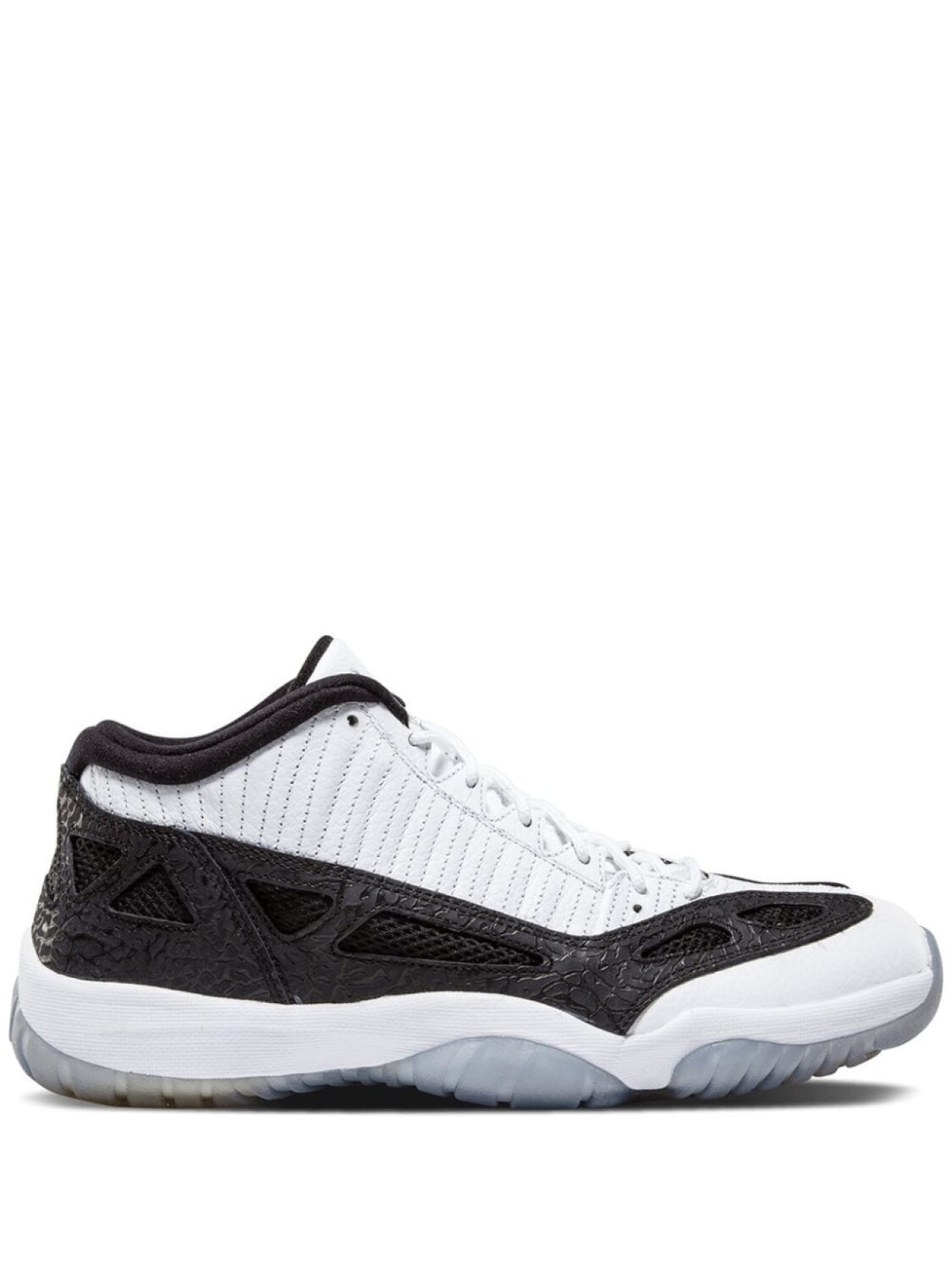 Кроссовки Air 11 Retro Jordan, белый
Кроссовки Air 11 Retro Jordan, белый
