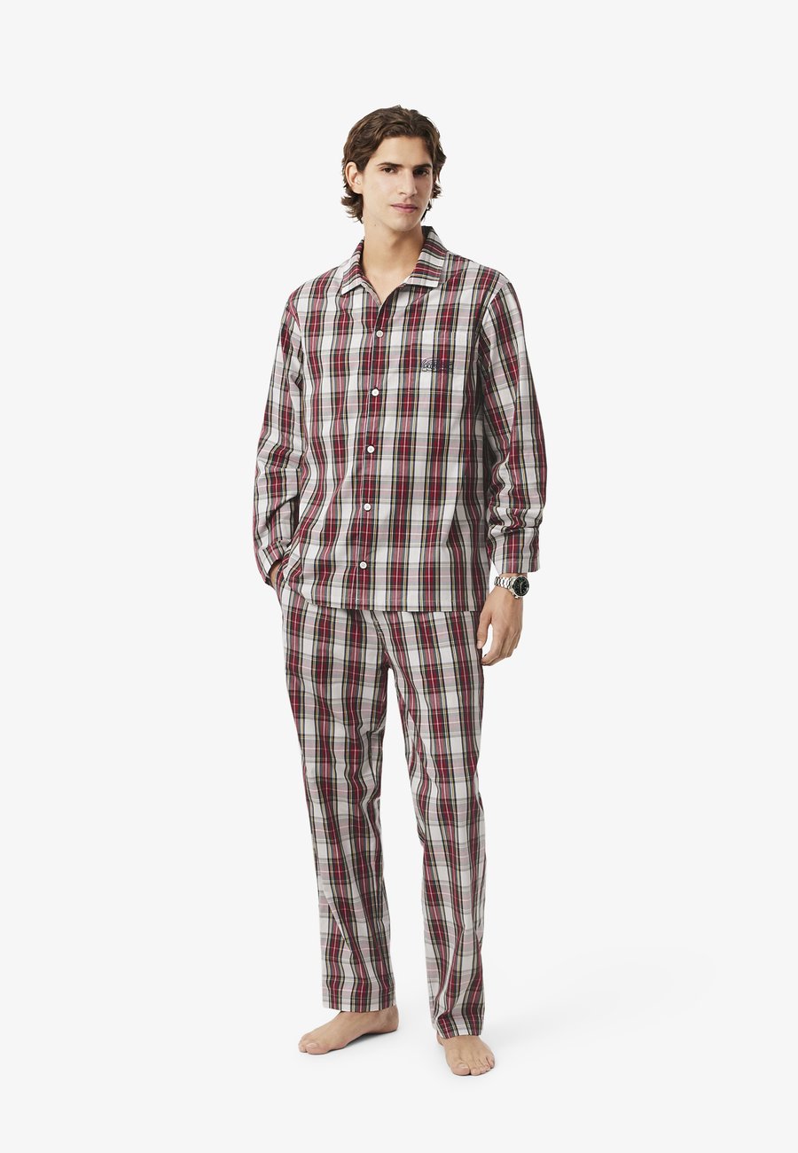 Пижамный комплект Lacoste SET, Rouge Blanc-Uw/Red
Пижамный комплект Lacoste SET, Rouge Blanc-Uw/Red