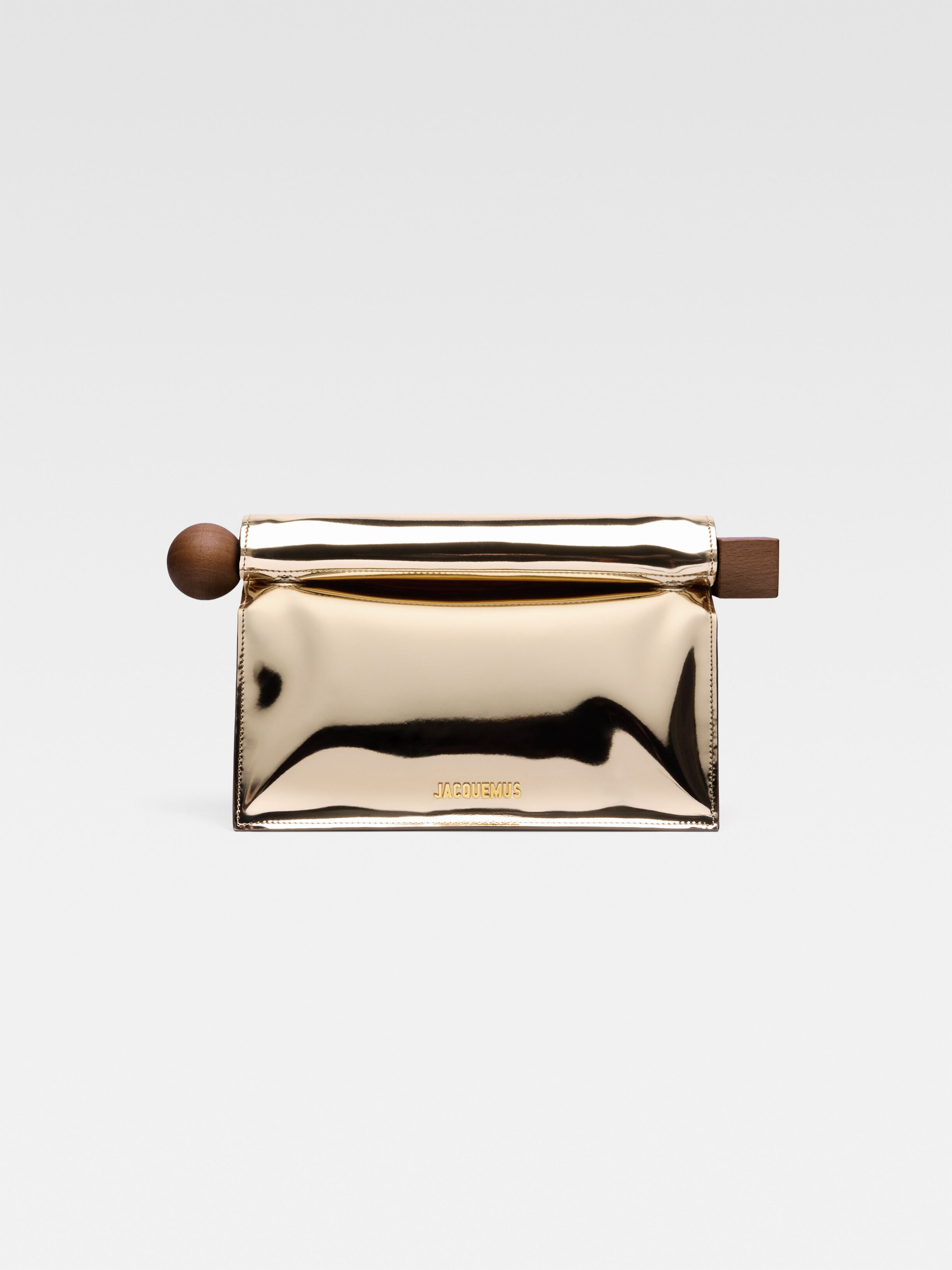 Клатч Take-away JACQUEMUS The Rond Carré clutch, золотой
Клатч Take-away JACQUEMUS The Rond Carré clutch, золотой