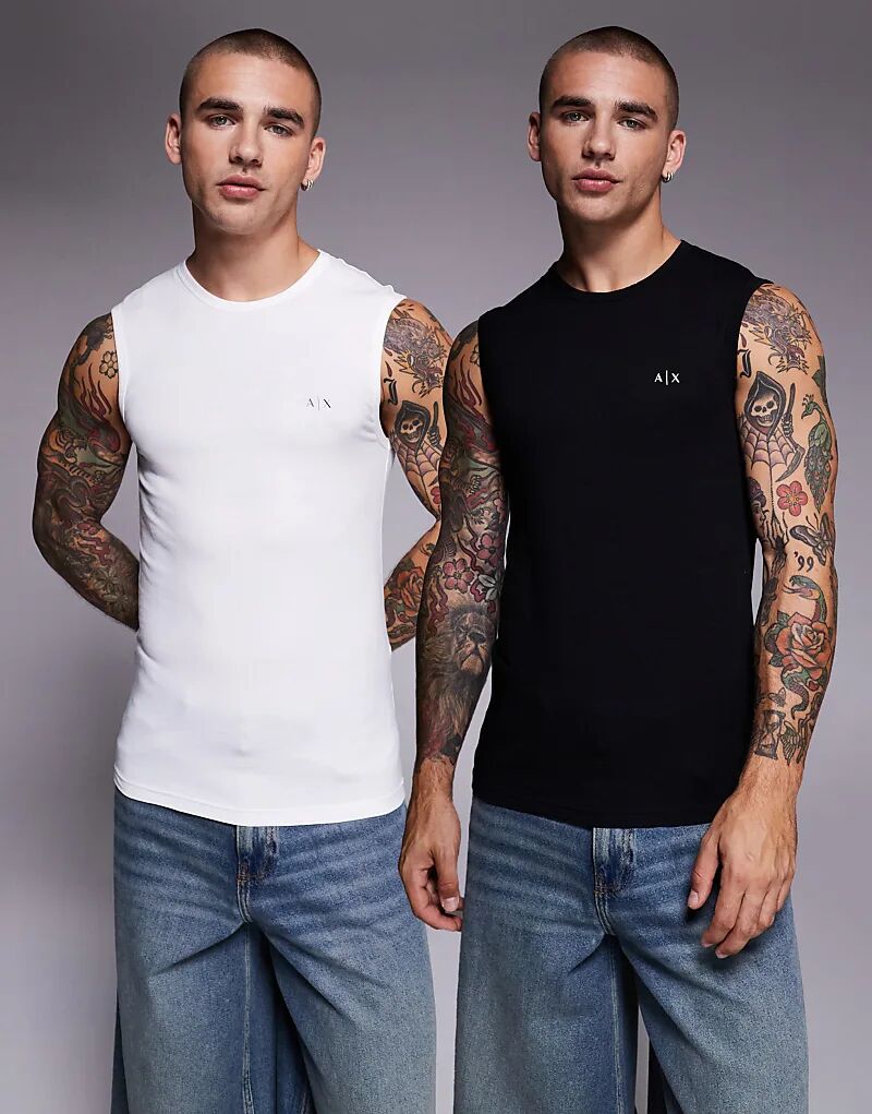 Комплект из двух маек Armani Exchange черного и белого цветов
Комплект из двух маек Armani Exchange черного и белого цветов