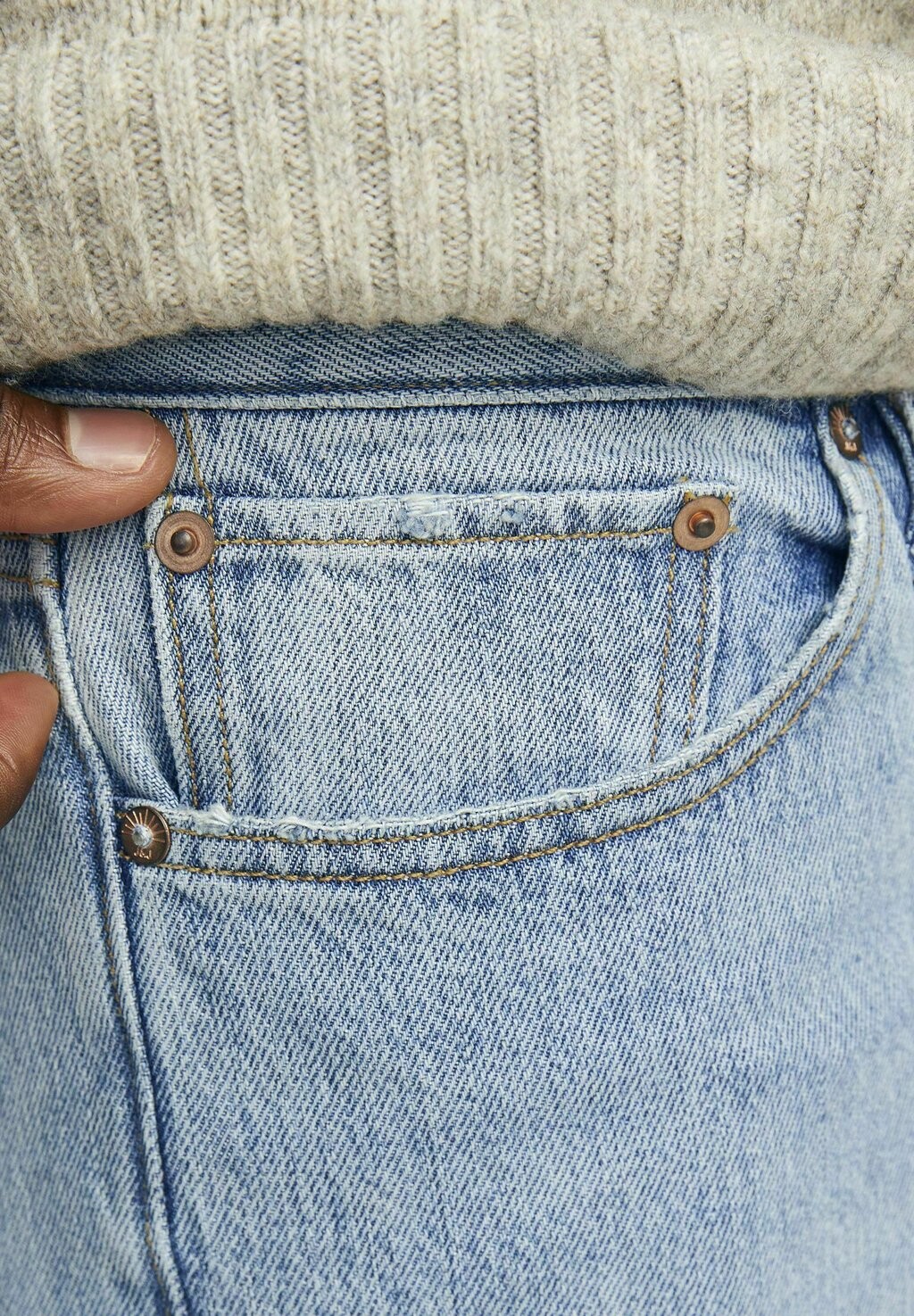 Джинсы прямого кроя JJIEDDIE JJCOOPER AM NOOS LID Jack & Jones, синий деним
Джинсы прямого кроя JJIEDDIE JJCOOPER AM NOOS LID Jack & Jones, синий деним