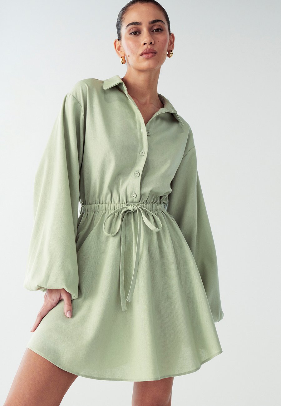 Платье WILLA PETAL MINI, Sage Green/Green
Платье WILLA PETAL MINI, Sage Green/Green