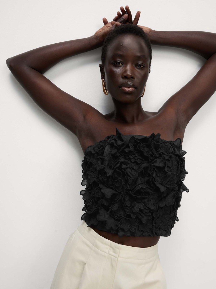 Топ Marks & Spencer, черный
Топ Marks & Spencer, черный