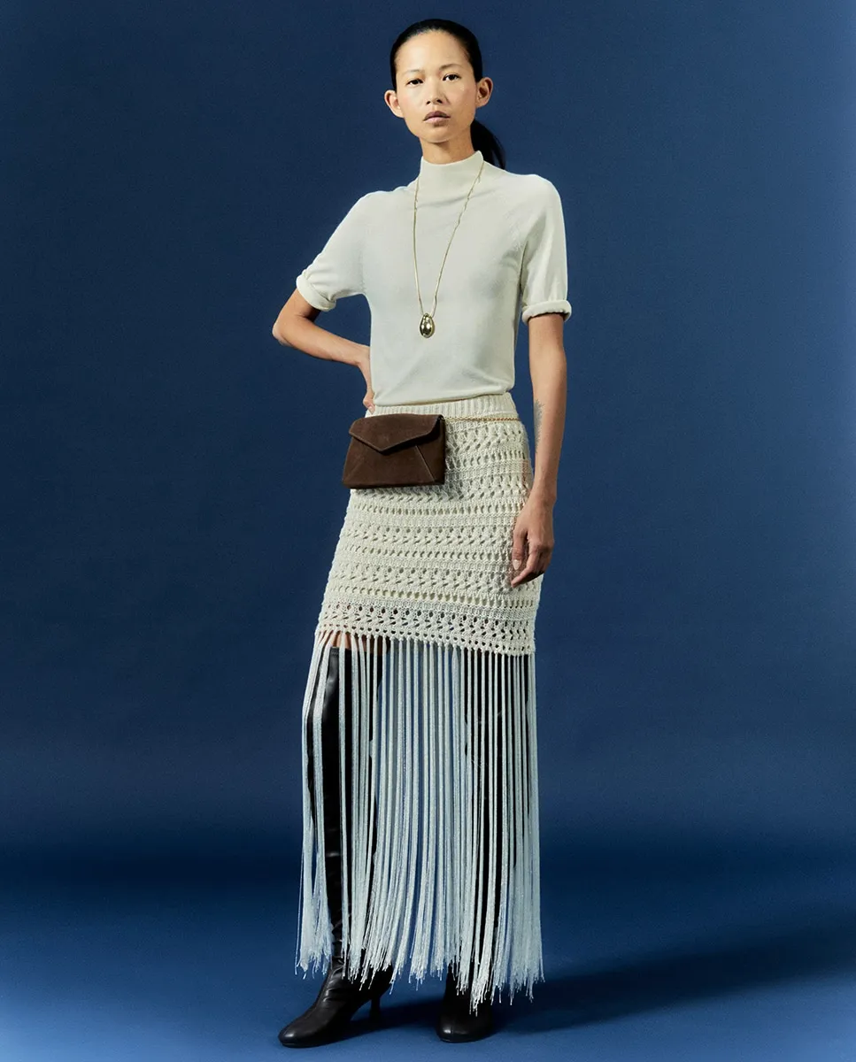 Длинная юбка с бахромой Sfera, светло-бежевый
Длинная юбка с бахромой Sfera, светло-бежевый