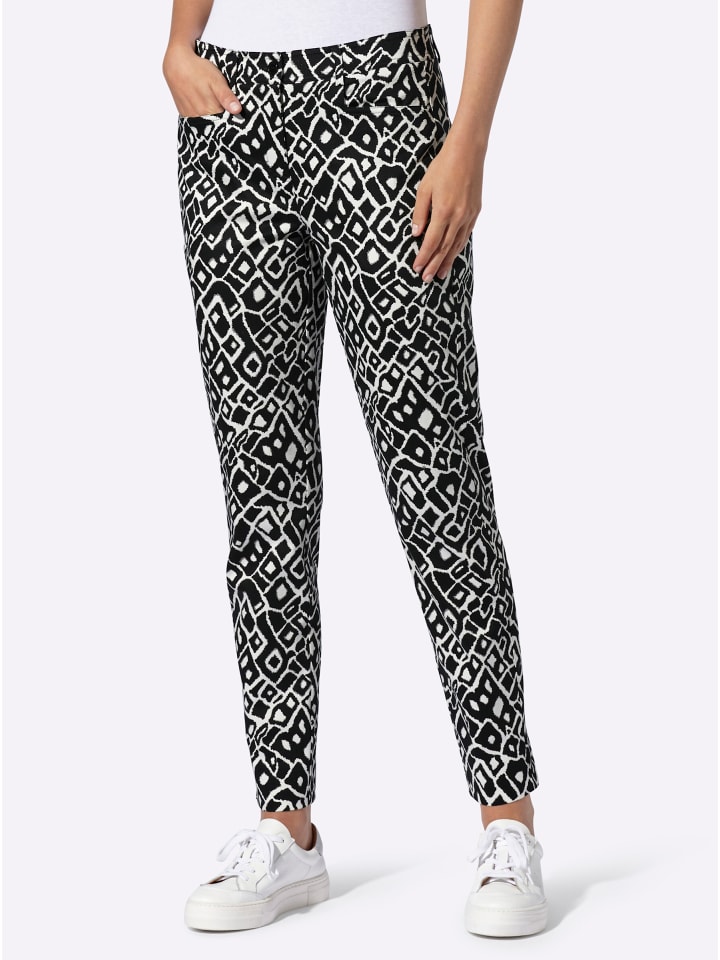 Брюки с принтом черного и экрю цвета Heine
Брюки с принтом черного и экрю цвета Heine