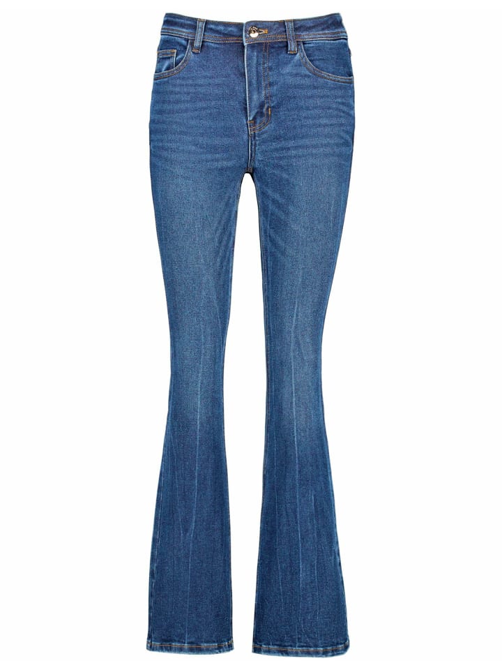 Джинсы TAIFUN
Джинсы TAIFUN