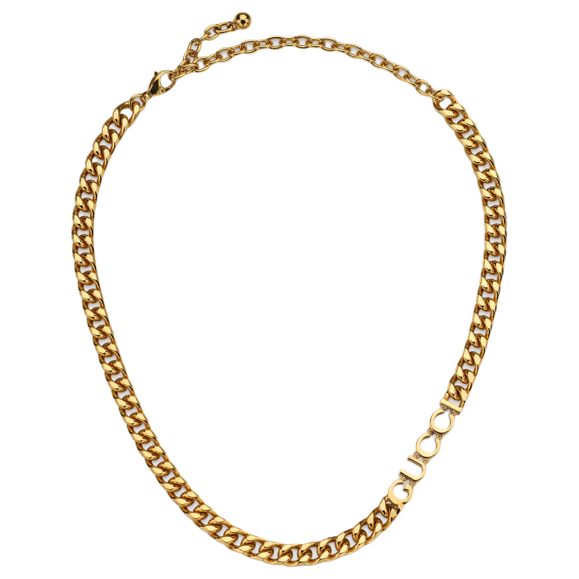 Цепочка с надписью GUCCI
Цепочка с надписью GUCCI