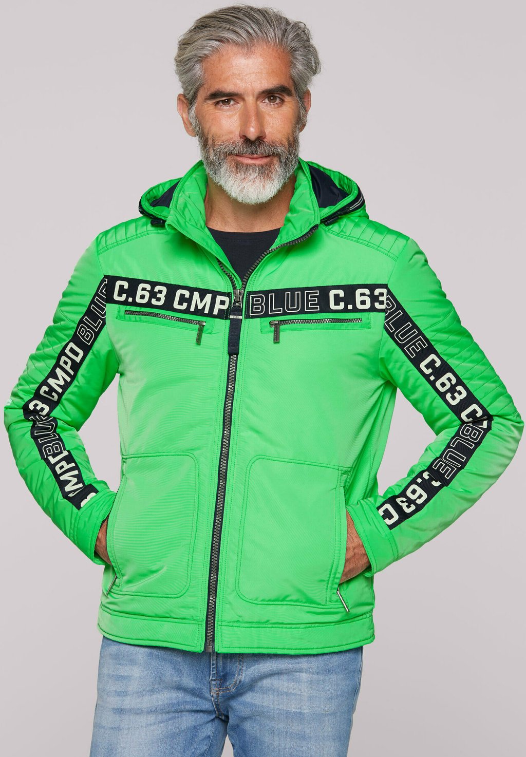 Куртка для активного отдыха MIT BIKER-ELEMENTEN UND LOGO-TAPES Camp David, зеленый
Куртка для активного отдыха MIT BIKER-ELEMENTEN UND LOGO-TAPES Camp David, зеленый