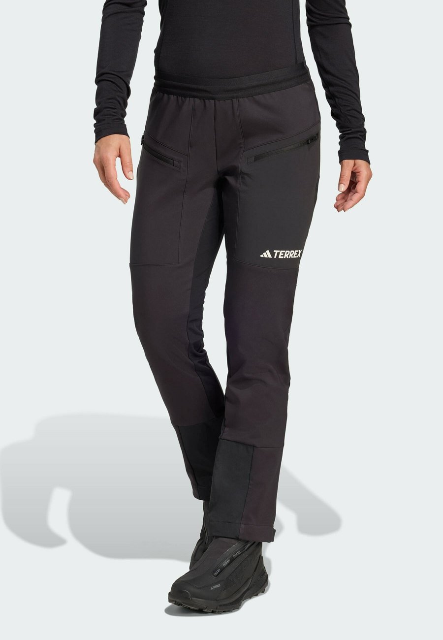 Лыжные брюки Adidas Sportswear Ski pants, Black, Черный, Лыжные брюки Adidas Sportswear Ski pants, Black
Лыжные брюки Adidas Sportswear Ski pants, Black, Черный, Лыжные брюки Adidas Sportswear Ski pants, Black