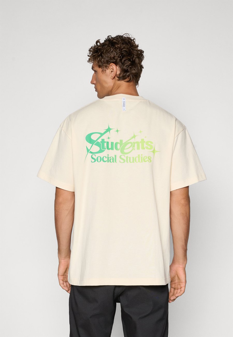 Футболка Students RISING STARS, Nude, Бежевый, Футболка Students RISING STARS, Nude
Футболка Students RISING STARS, Nude, Бежевый, Футболка Students RISING STARS, Nude