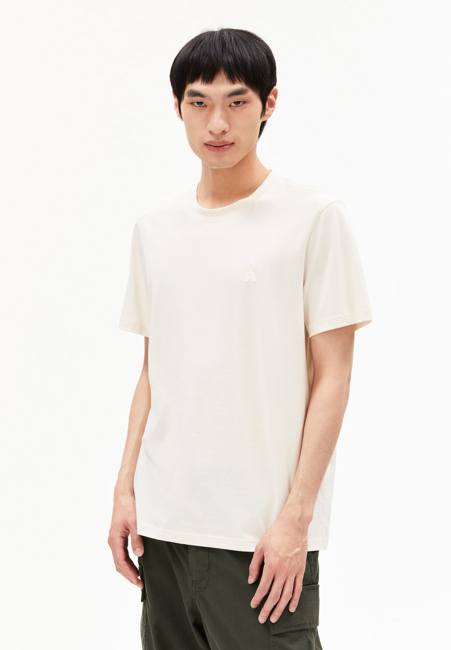 Футболка ARMEDANGELS ICONIC Å MAARKOS, Pure/Beige
Футболка ARMEDANGELS ICONIC Å MAARKOS, Pure/Beige