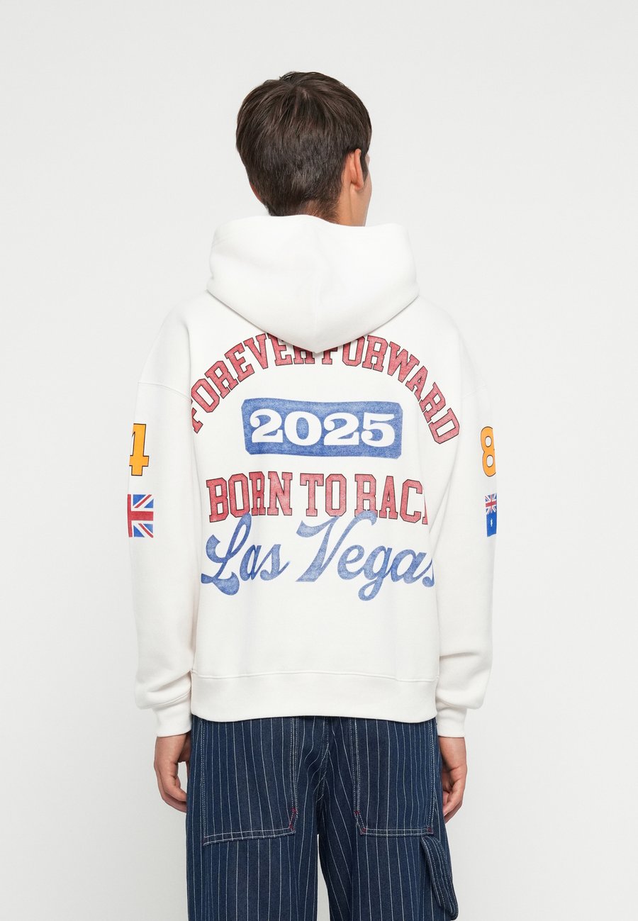 Толстовка Hollister Co. MCLAREN BOXY, Off-White
Толстовка Hollister Co. MCLAREN BOXY, Off-White