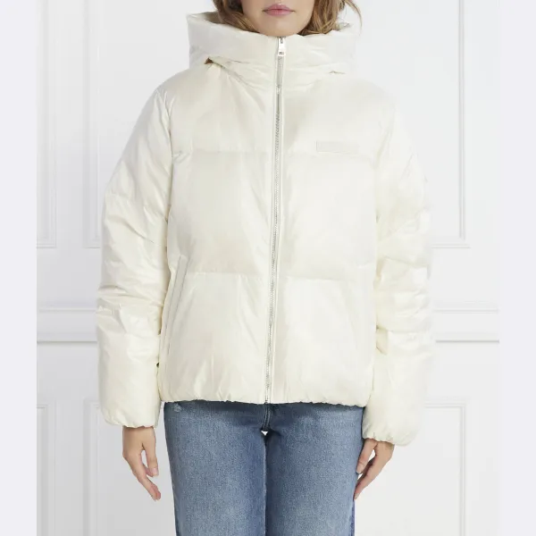 Пуховик стандартного кроя Tommy Hilfiger, белый
Пуховик стандартного кроя Tommy Hilfiger, белый