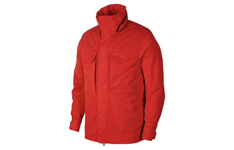 Куртка мужская SPORTSWEAR TECH PACK University Red Nike, красный
Куртка мужская SPORTSWEAR TECH PACK University Red Nike, красный