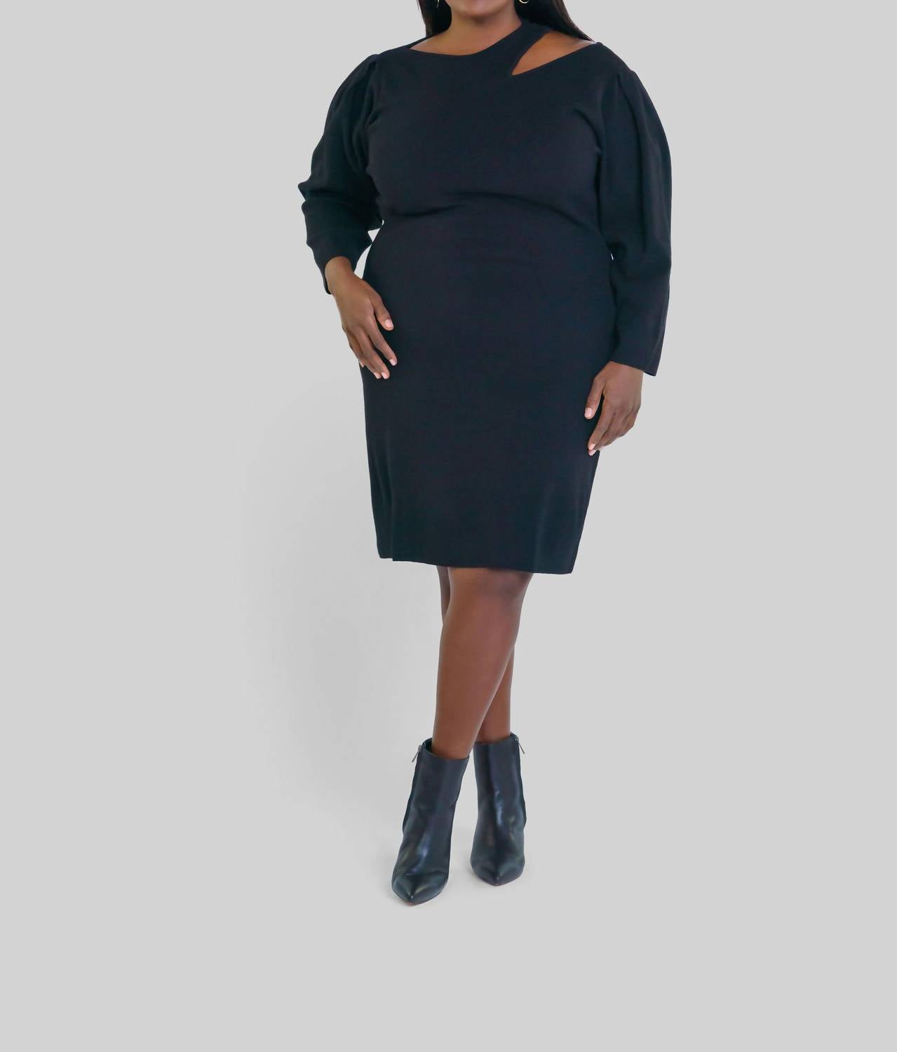 Черное платье-свитер с длинными рукавами мини плюс Donna Morgan 
Черное платье-свитер с длинными рукавами мини плюс Donna Morgan