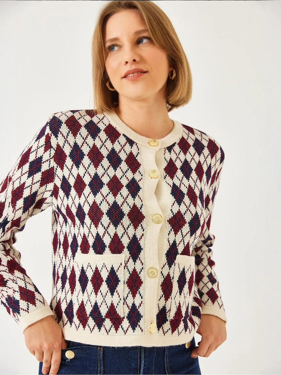 Вязаный кардиган Bianco Lucci, кремовый
Вязаный кардиган Bianco Lucci, кремовый