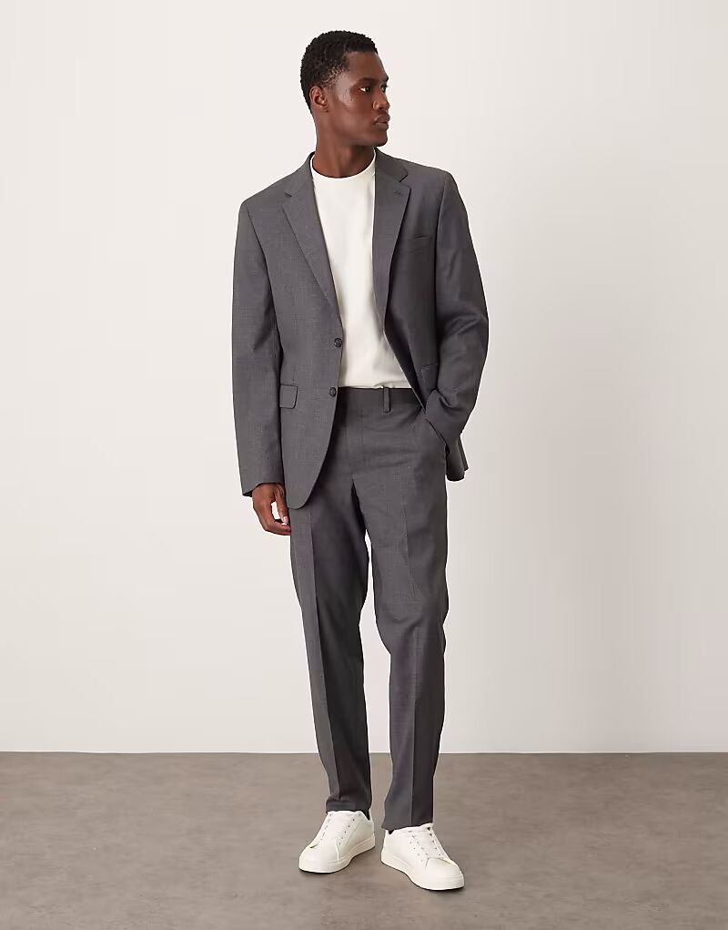 Узкие брюки Milan серого цвета Mango
Узкие брюки Milan серого цвета Mango