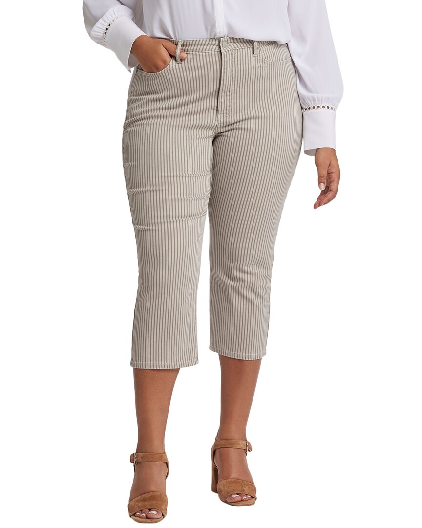 Джинсы-капри в полоску от NYDJ Plus Joni Sandbar, мультиколор
Джинсы-капри в полоску от NYDJ Plus Joni Sandbar, мультиколор