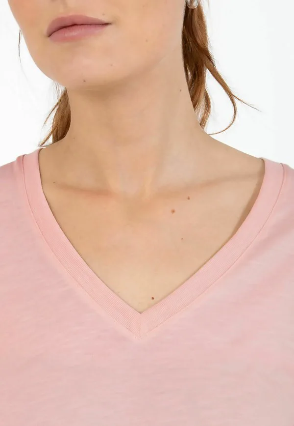 Обычная футболка с v-образным вырезом и сердечком. Coster Copenhagen, Old Rose, Розовый, Обычная футболка с v-образным вырезом и сердечком. Coster Copenhagen, Old Rose
Обычная футболка с v-образным вырезом и сердечком. Coster Copenhagen, Old Rose, Розовый, Обычная футболка с v-образным вырезом и сердечком. Coster Copenhagen, Old Rose