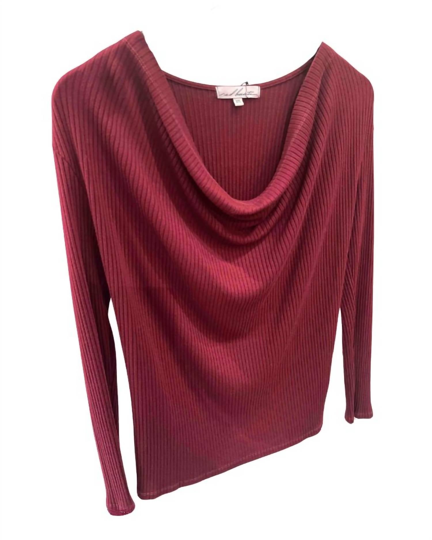 Женский топ с воротником-хомут, цвет «винный» Red haute, Wine
Женский топ с воротником-хомут, цвет «винный» Red haute, Wine