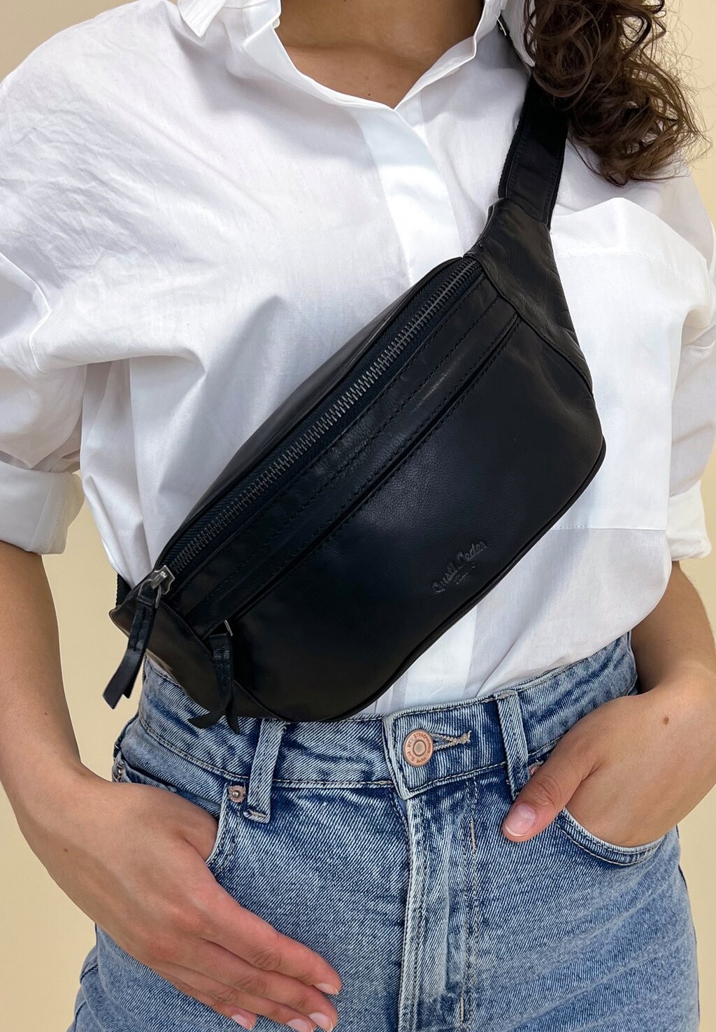 Поясная сумка Gusti Leder кожаная, черный
Поясная сумка Gusti Leder кожаная, черный