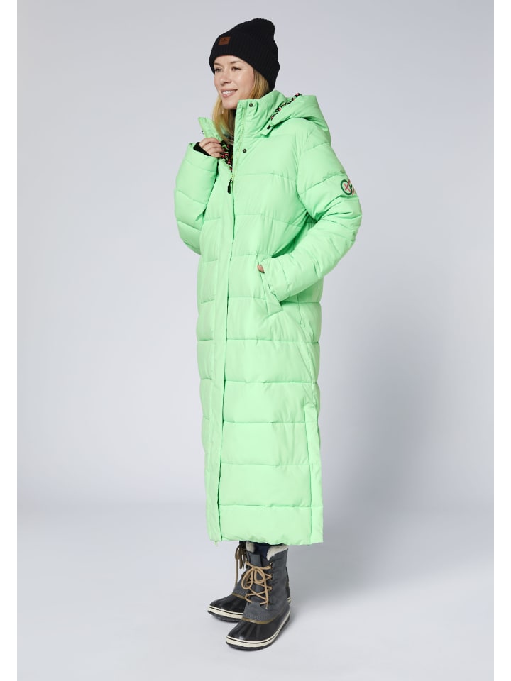 Пальто зеленого цвета Chiemsee
Пальто зеленого цвета Chiemsee