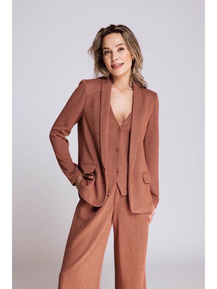 Блейзер ZHRILL 
Блейзер ZHRILL