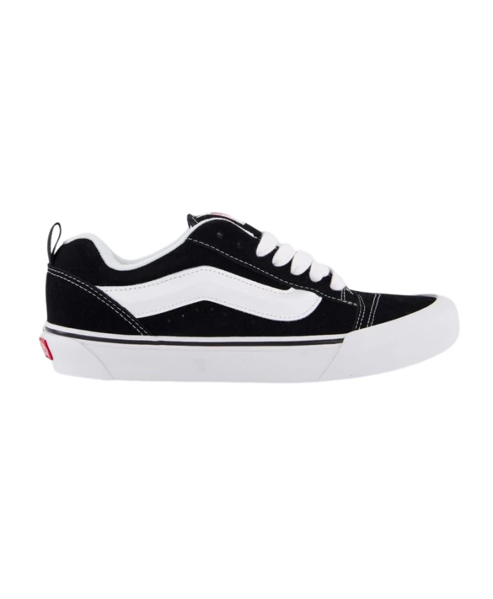 Классические черные высокие кроссовки Vans, черный
Классические черные высокие кроссовки Vans, черный