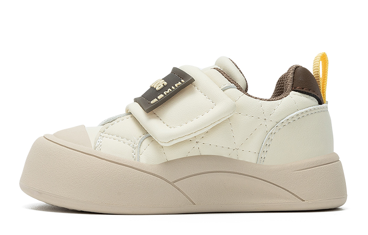 Обувь для малышей EBMINI, бежевый
Обувь для малышей EBMINI, бежевый